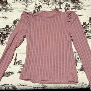 Dress Forum Los Angeles medium long sleeve top